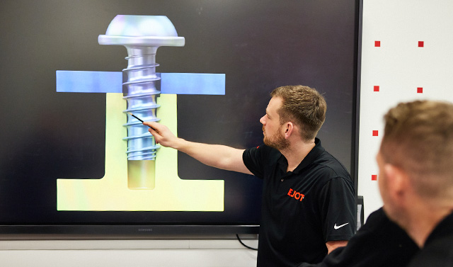 640x377_Teasers_EVO-OT_briefing.jpg
