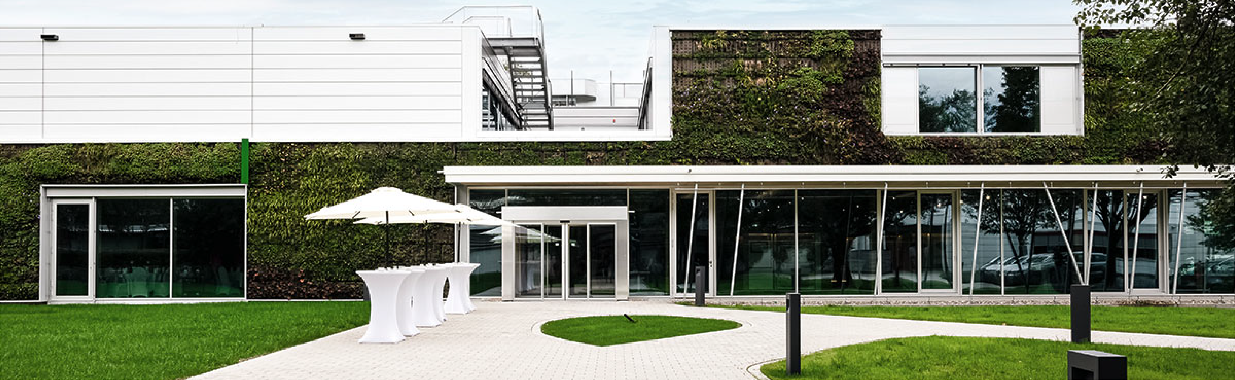 TEC CENTRE Banner Image - 1920 x 590.png